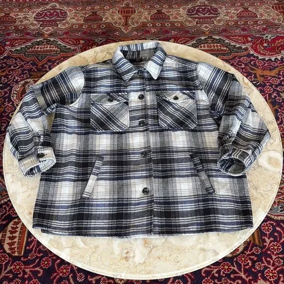 H&M Oversized Plaid Shacket - Picture 13 of 16